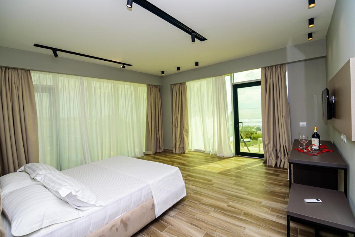 Hotel Orange Dhermi Ngoại thất bức ảnh