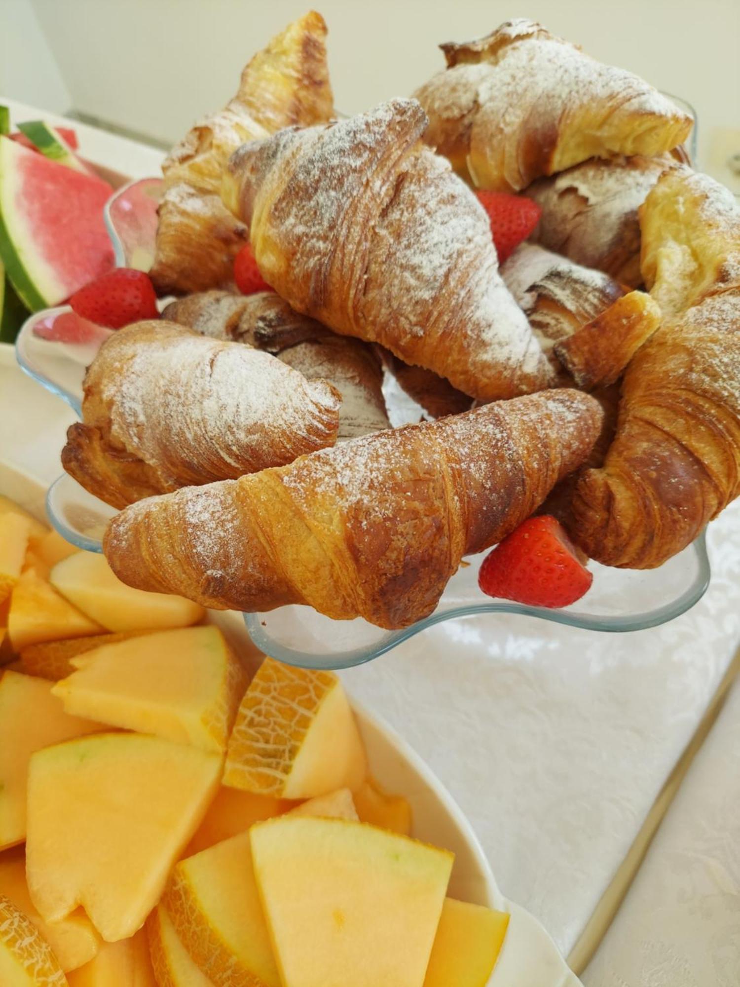 Hotel Orange Dhermi Ngoại thất bức ảnh