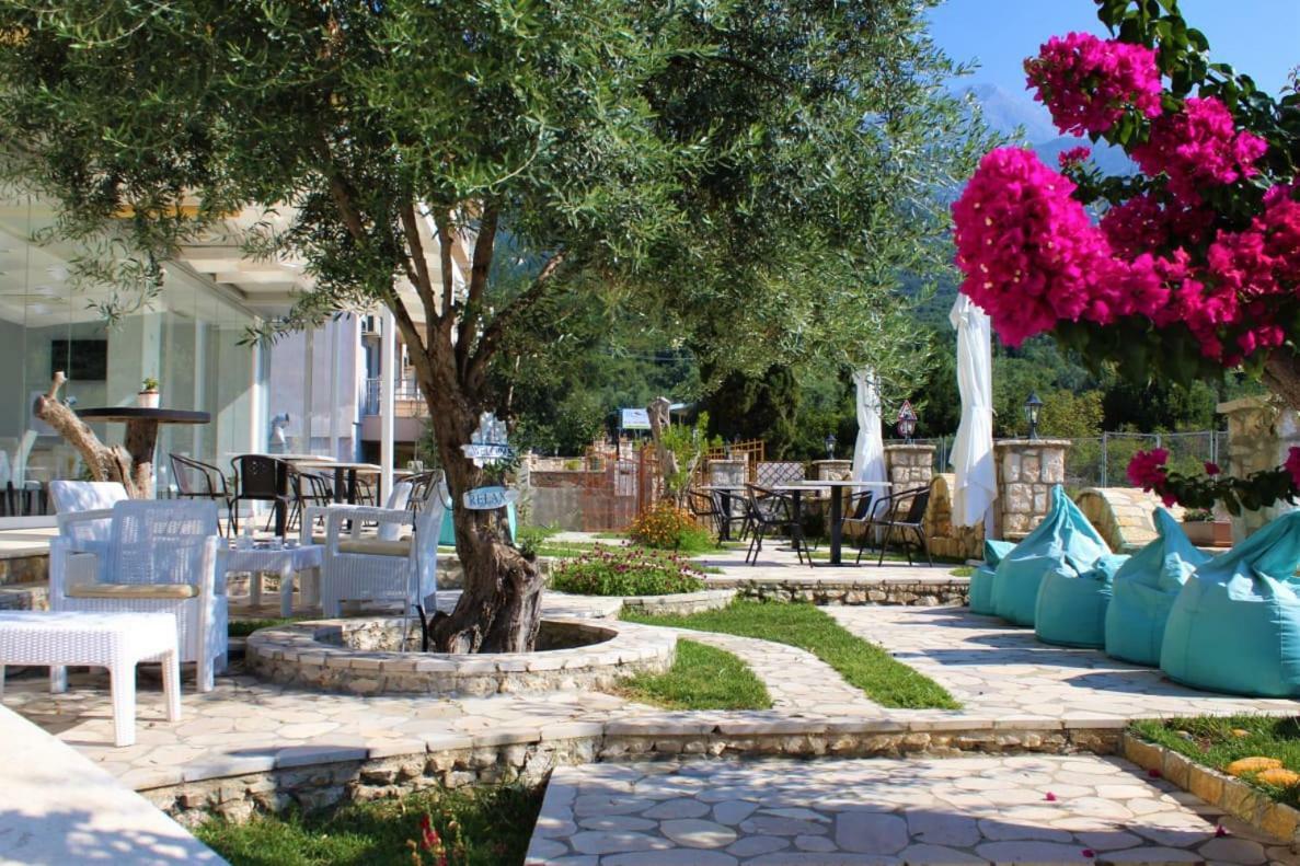 Hotel Orange Dhermi Ngoại thất bức ảnh